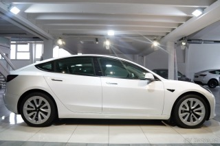 Tesla Model 3 LR 4x4, 62tis km, PLNÝ re