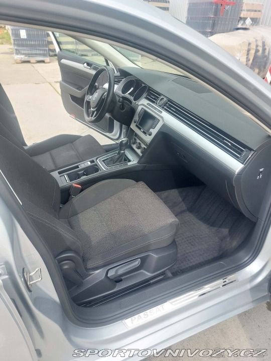 Volkswagen Ostatní modely Passat 2,0 TDI 110KW DSG, NAVI 2016