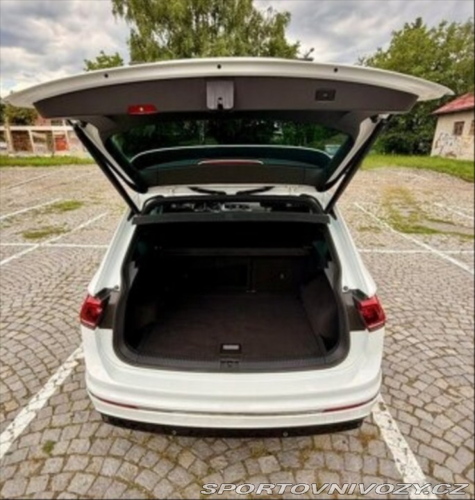 Volkswagen Ostatní modely Tiguan 2,0 TDi, R-line 4 Motio 2016