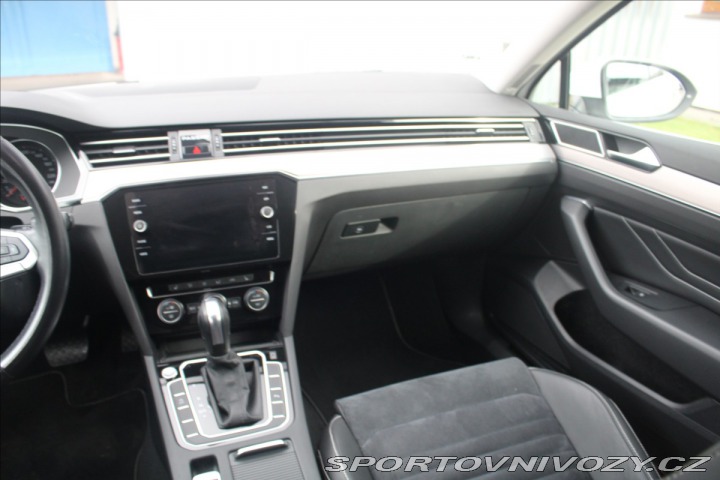 Volkswagen Ostatní modely Passat 2,0 TDi 140kW DSG Eleganc 2020