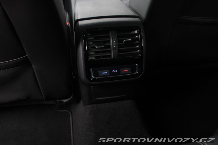 Volkswagen Ostatní modely Passat 2,0 TDi 140kW DSG Eleganc 2020