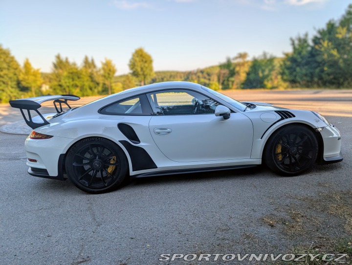 Porsche 911 991 GT3 RS 2016