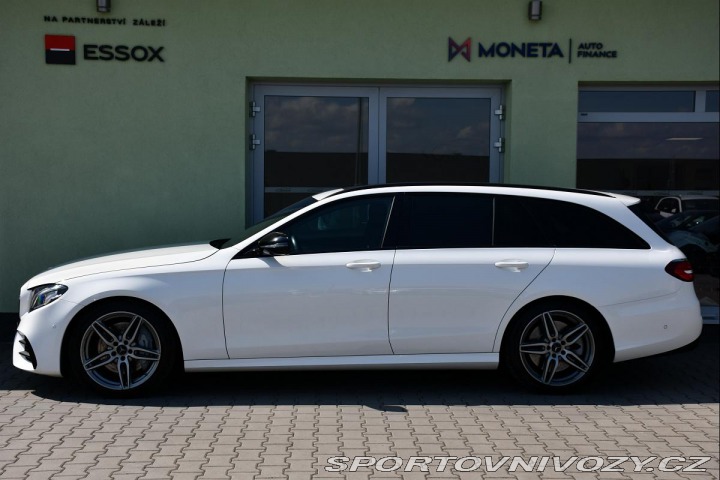 Mercedes-Benz E 43 AMG PANORAMA REZERVACE 2017