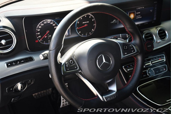 Mercedes-Benz E 43 AMG PANORAMA REZERVACE 2017