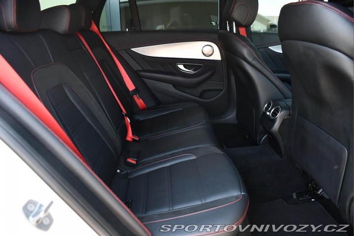 Mercedes-Benz E 43 AMG PANORAMA REZERVACE 2017