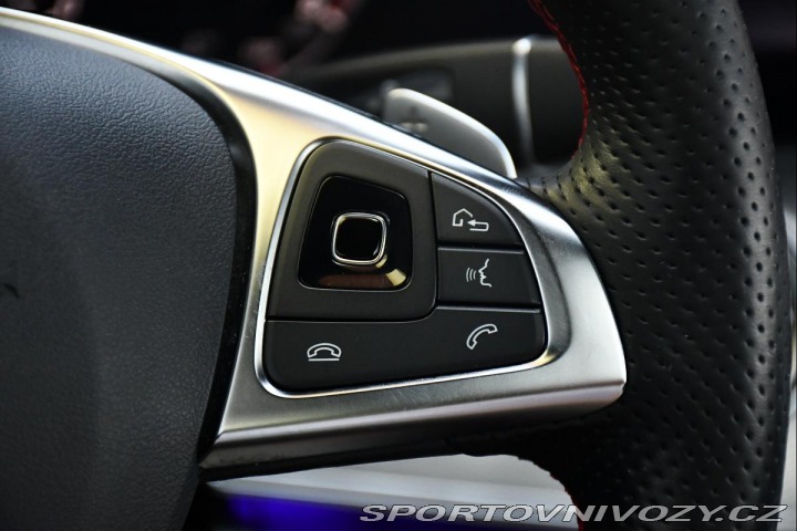 Mercedes-Benz E 43 AMG PANORAMA REZERVACE 2017