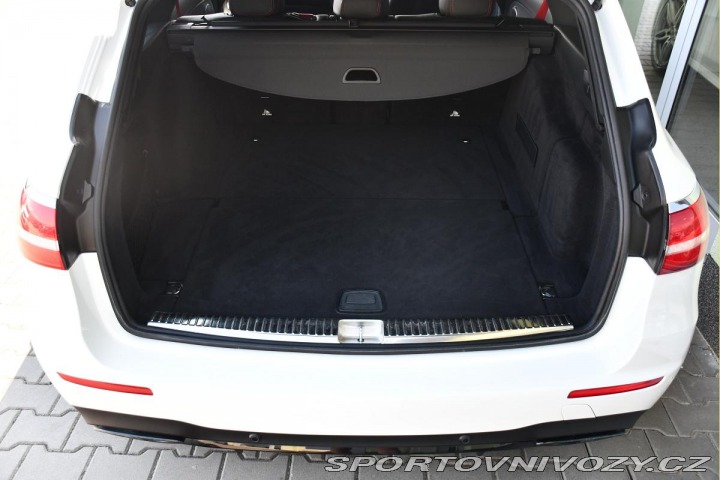 Mercedes-Benz E 43 AMG PANORAMA REZERVACE 2017