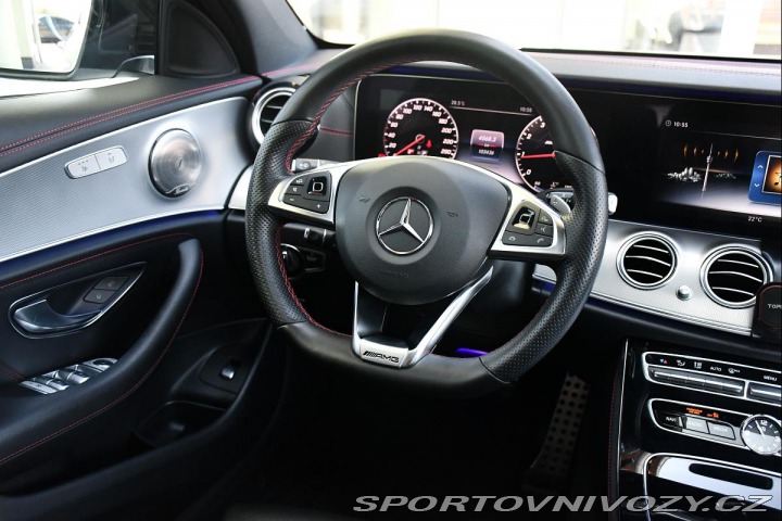 Mercedes-Benz E 43 AMG PANORAMA REZERVACE 2017