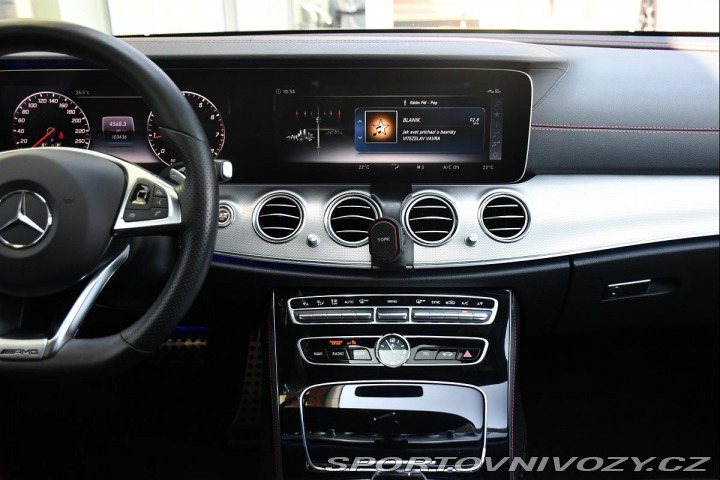 Mercedes-Benz E 43 AMG PANORAMA REZERVACE 2017