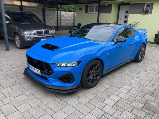Ford Mustang 5.0 GT new model