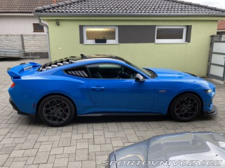 Ford Mustang 5.0 GT new model 2024