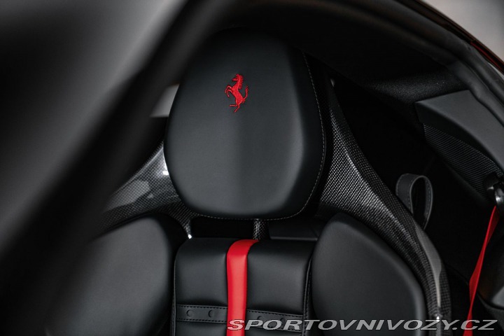 Ferrari SF90 2022