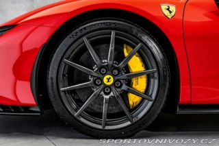 Ferrari SF90  2022