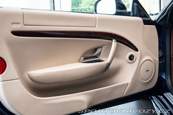 Maserati GranTurismo  1800