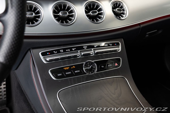 Mercedes-Benz E 4MATIC 2019