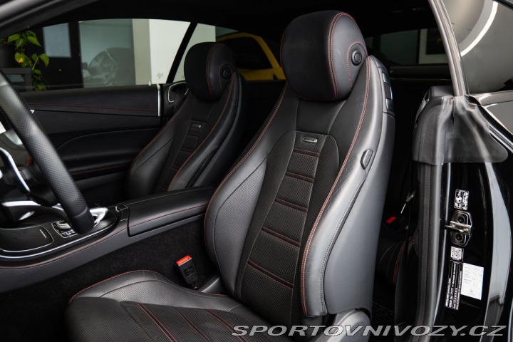 Mercedes-Benz E 4MATIC 2019