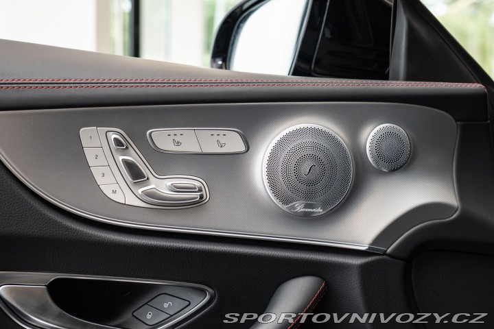 Mercedes-Benz E 4MATIC 2019
