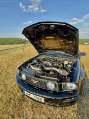 Ford Mustang GT 4.6 benzin V8 224 kW 2008