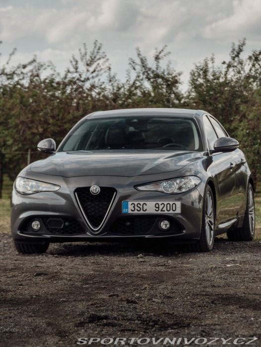 Alfa Romeo Giulia 