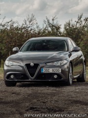 Alfa Romeo Giulia  2016