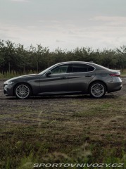 Alfa Romeo Giulia  2016