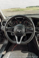 Alfa Romeo Giulia  2016