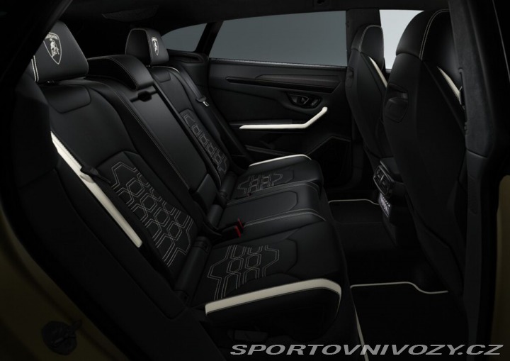 Lamborghini Urus SE 2025