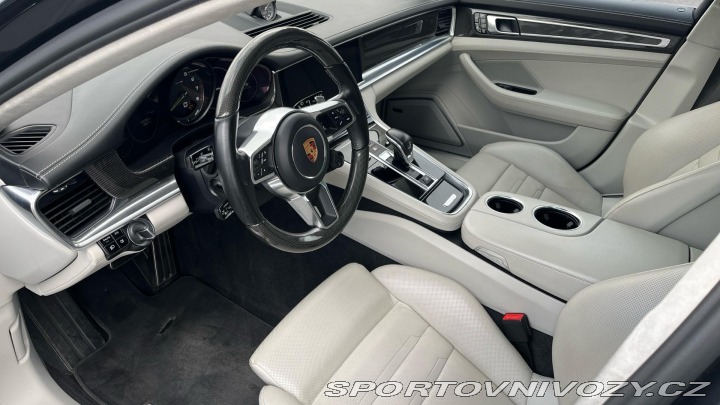 Porsche Panamera 4 E-Hybrid Sport Turismo 2019