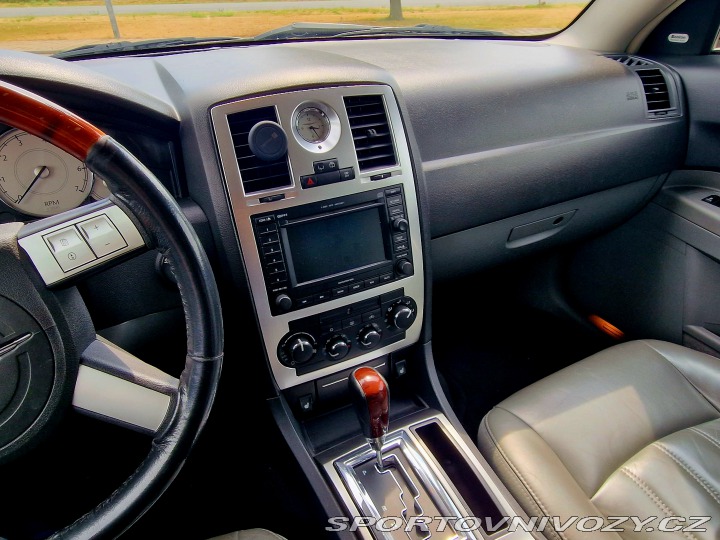 Chrysler Ostatní modely 300C 2005