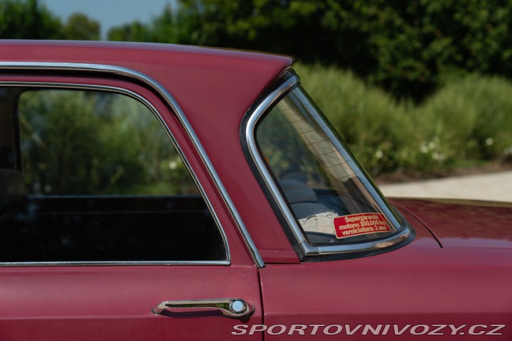 Alfa Romeo Giulia NUOVA SUPER 1300 1974