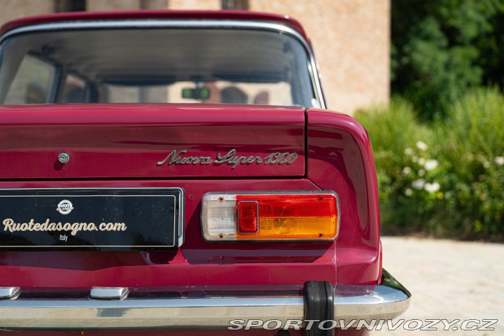 Alfa Romeo Giulia NUOVA SUPER 1300 1974