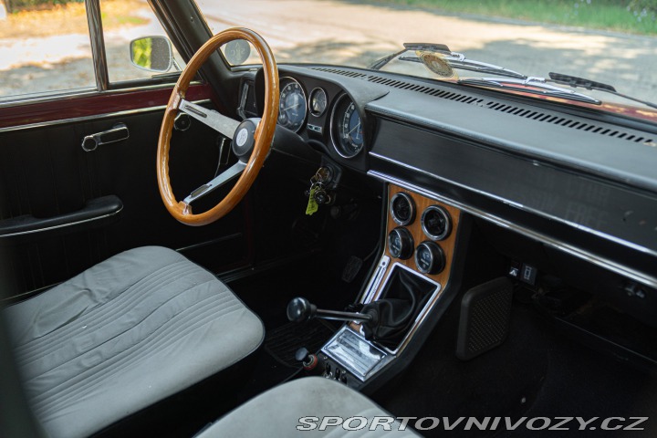 Alfa Romeo Giulia NUOVA SUPER 1300 1974