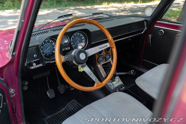 Alfa Romeo Giulia NUOVA SUPER 1300 1974