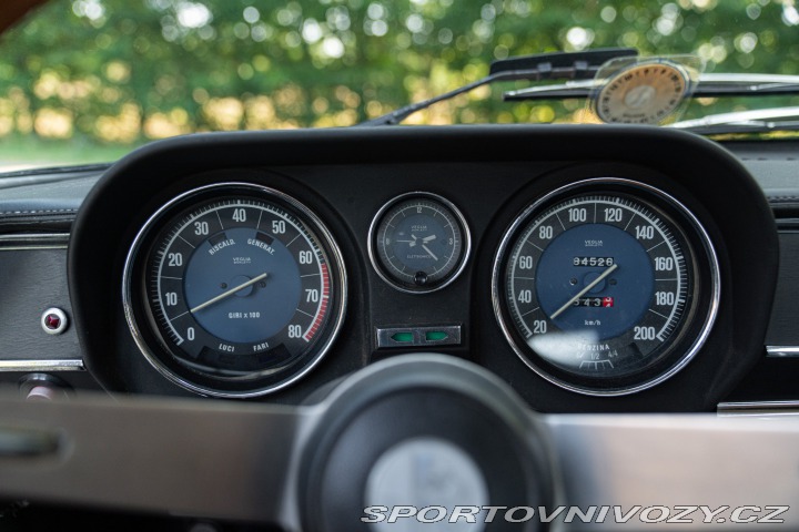 Alfa Romeo Giulia NUOVA SUPER 1300 1974
