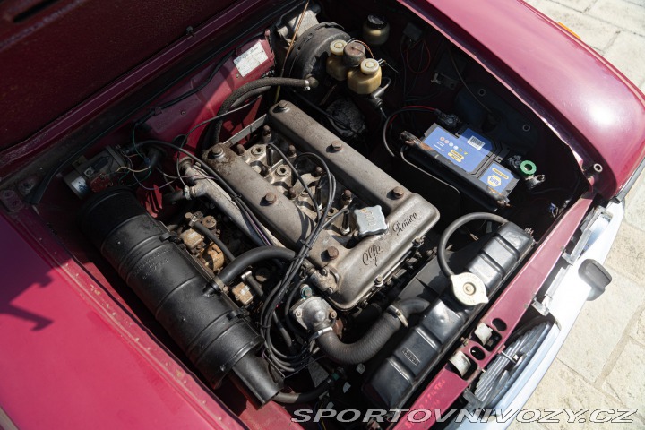 Alfa Romeo Giulia NUOVA SUPER 1300 1974