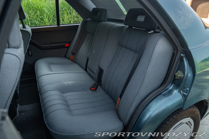 Lancia Ostatní modely DEDRA 1990