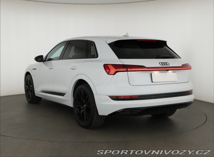 Audi Ostatní modely e-tron Advanced e-tron 55 quattr 2023