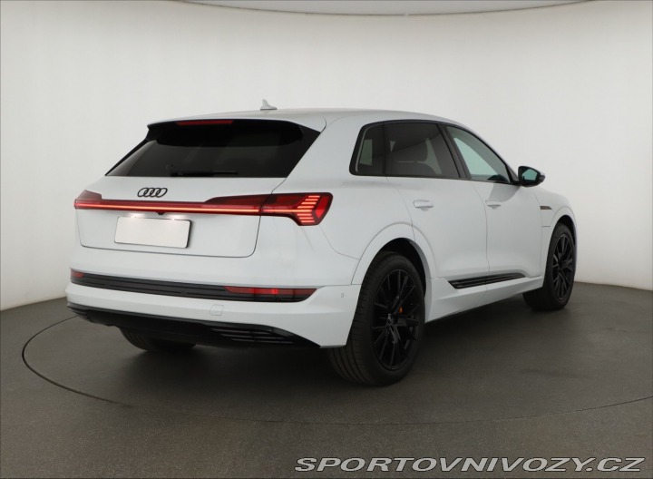 Audi Ostatní modely e-tron Advanced e-tron 55 quattr 2023