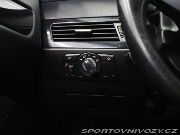 BMW 5 3,0 525d R6 145kW xDrive 2010