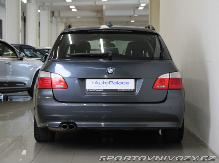 BMW 5 3,0 525d R6 145kW xDrive 2010