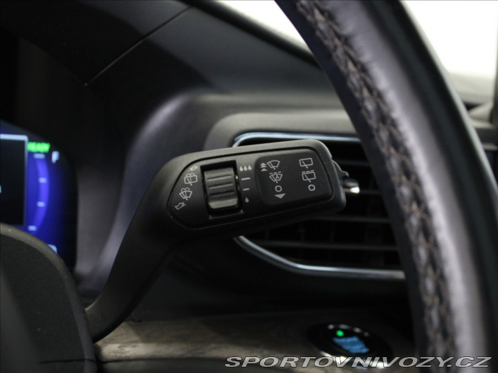 Ford Ostatní modely Explorer 3,0 PHEV Platinum 1.majit 2021