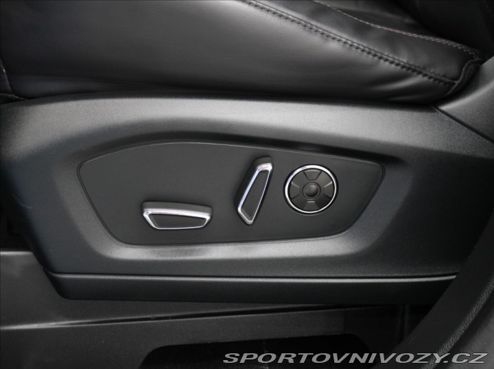 Ford Ostatní modely Explorer 3,0 PHEV Platinum 1.majit 2021