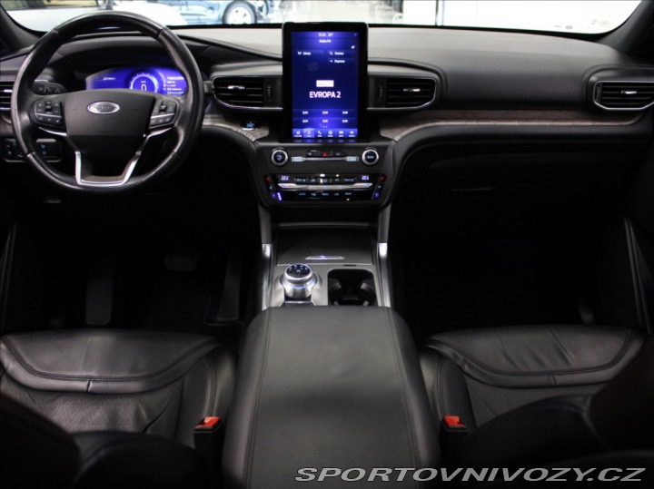 Ford Ostatní modely Explorer 3,0 PHEV Platinum 1.majit 2021
