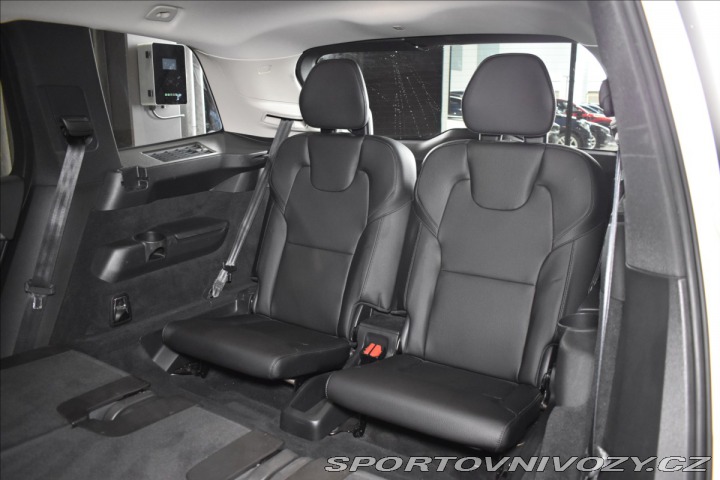 Volvo Ostatní modely XC90 2,0 T8 AWD PLUS Ventilace 2023