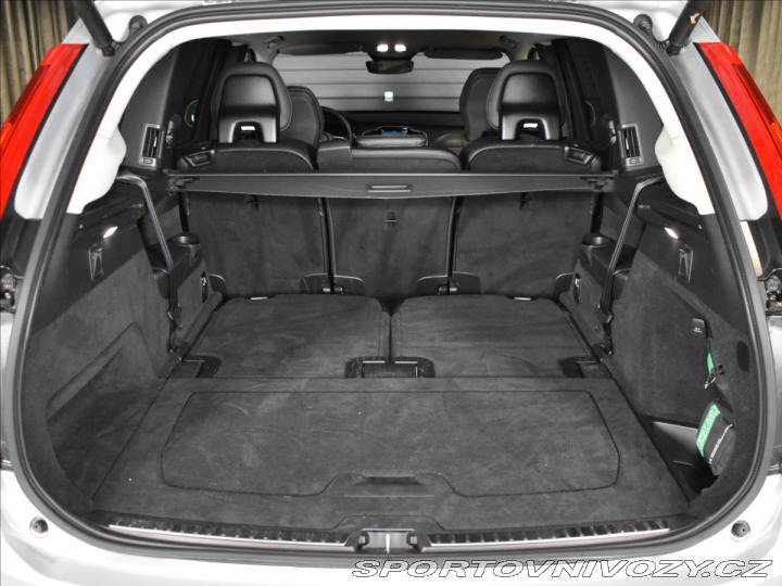 Volvo Ostatní modely XC90 2,0 T8 AWD PLUS Ventilace 2023