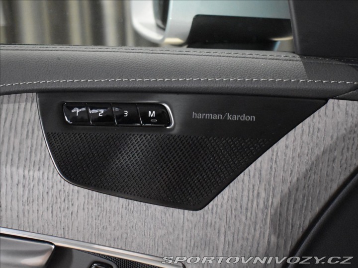 Volvo Ostatní modely XC90 2,0 T8 AWD PLUS Ventilace 2023
