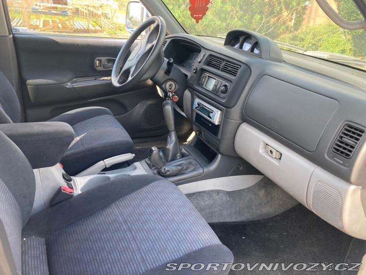 Mitsubishi Ostatní modely Pajero 2,5 SPORT 2003