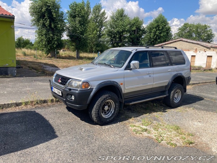 Mitsubishi Ostatní modely Pajero 2,5 SPORT 2003