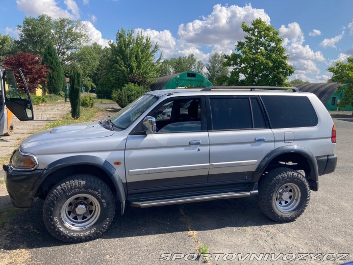 Mitsubishi Ostatní modely Pajero 2,5 SPORT 2003