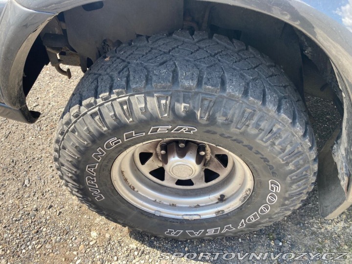 Mitsubishi Ostatní modely Pajero 2,5 SPORT 2003